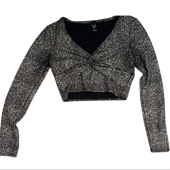 Windsor Tops - Long sleeve black with gold shimmer crop top, size small